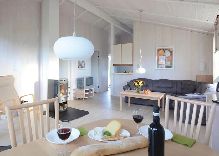 Vakantiehuis Strandblick 22 *